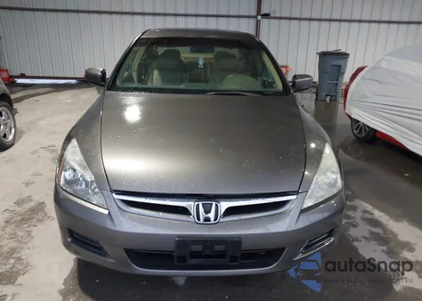 2006 Honda Accord 2.4 Ex from USA, damaged, VIN 1HGCM56846A073436